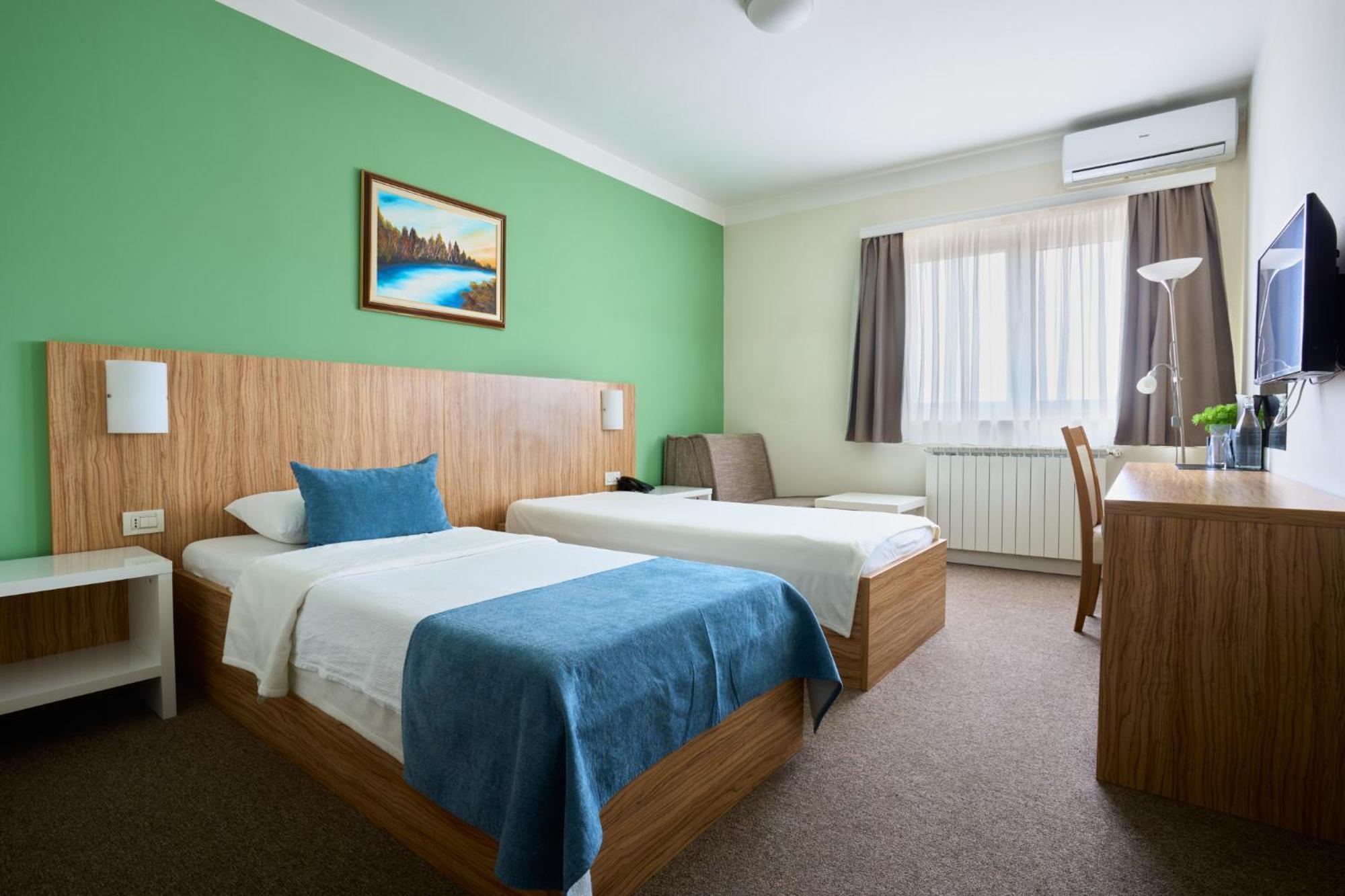 Hotel Phoenix Велика Горица Стая снимка