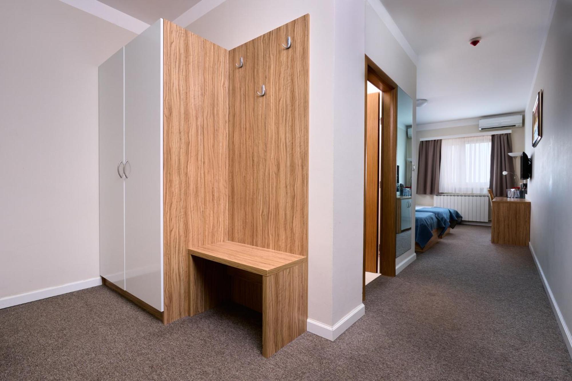 Hotel Phoenix Велика Горица Стая снимка