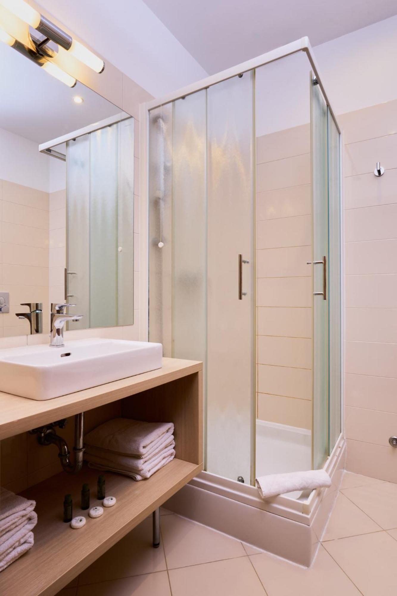 Hotel Phoenix Велика Горица Стая снимка