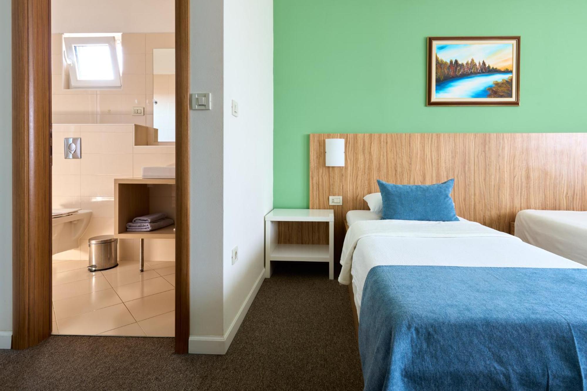 Hotel Phoenix Велика Горица Стая снимка