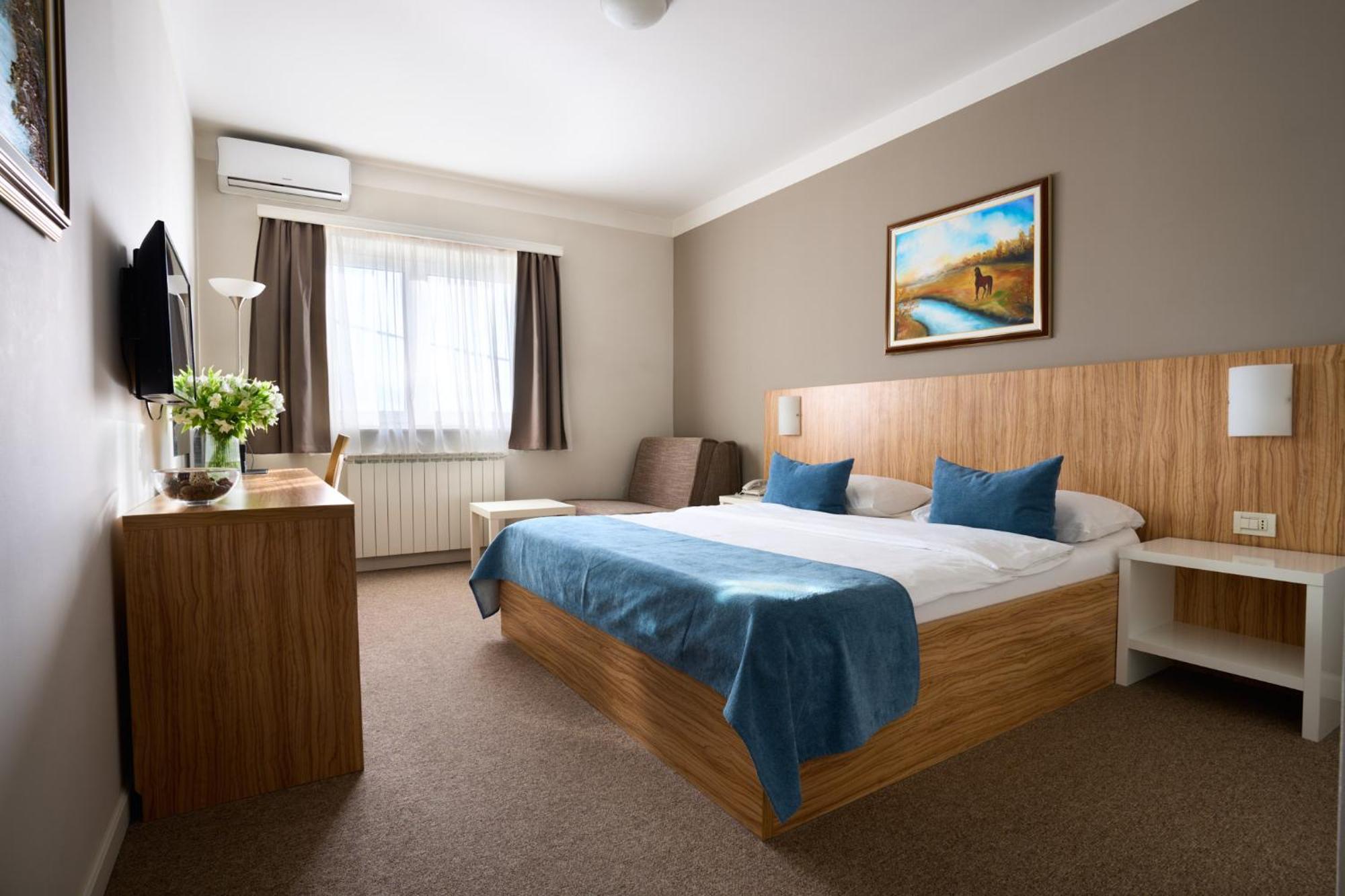 Hotel Phoenix Велика Горица Стая снимка